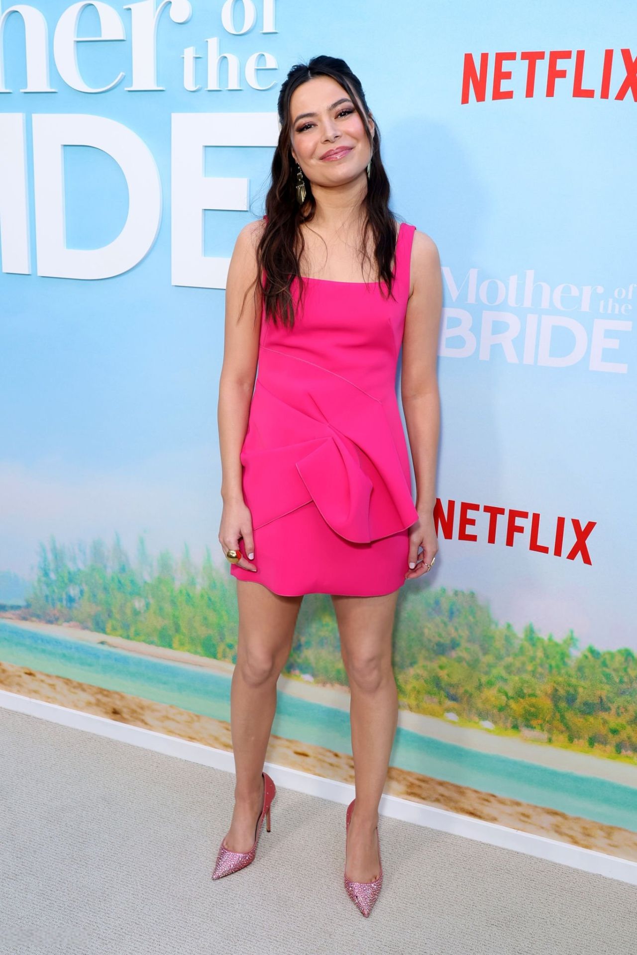 Miranda Cosgrove at Mother Of The Bride Special Screening08